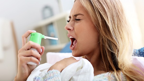 多毛症如何影响女性的心理健康？