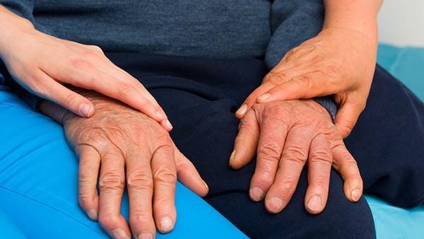 间质性肺炎患者如何控制咳嗽