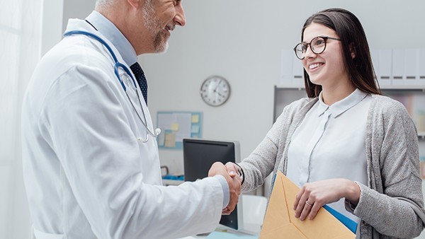 腹膜癌的靶向治疗